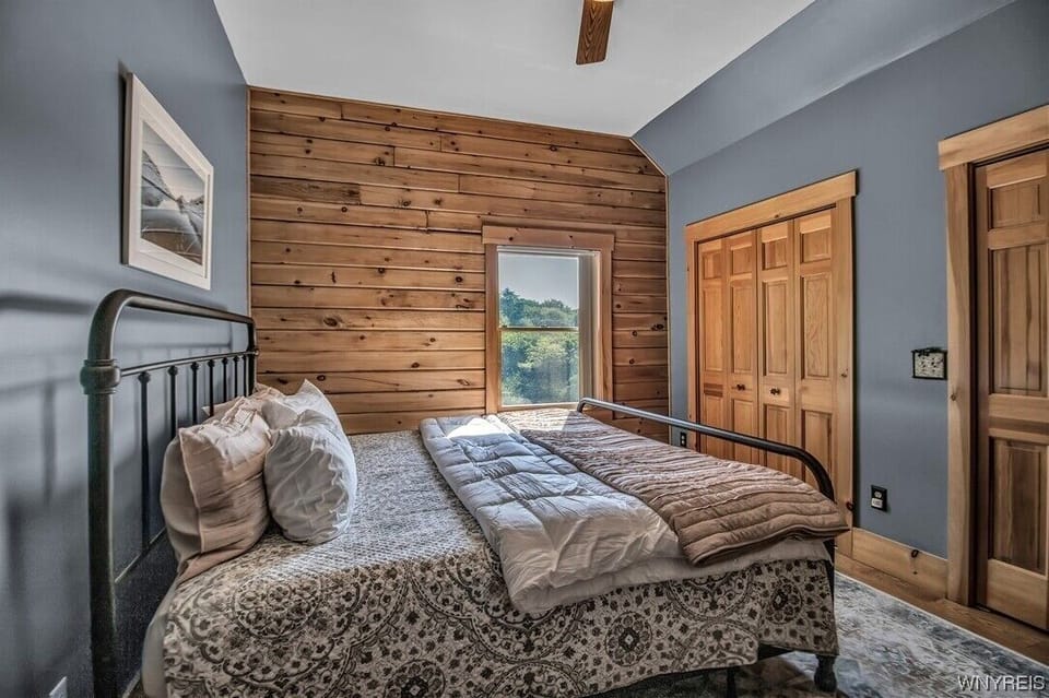 Upstairs bedroom #1