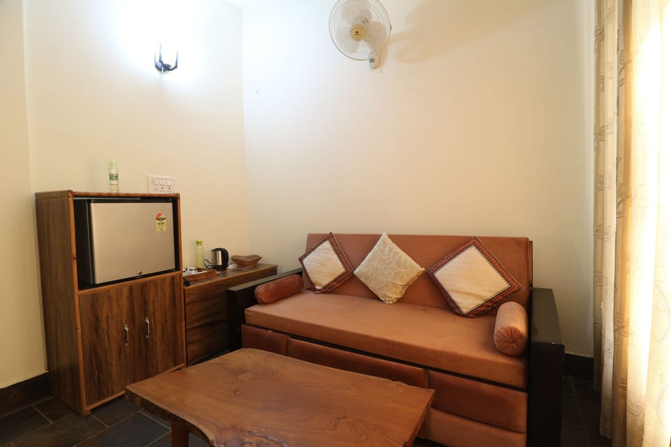 Inside Sitting  area . no 2