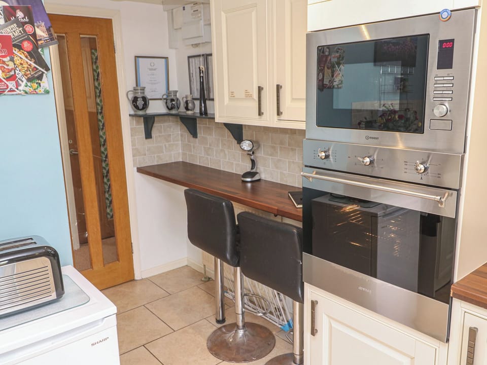 Cottage | Interior