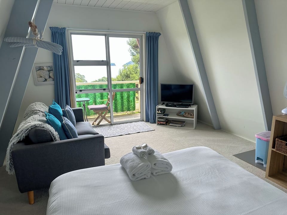 Aroha A-Frames Coromandel (5)