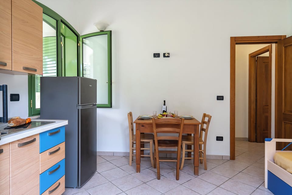 Kitchen and dining area