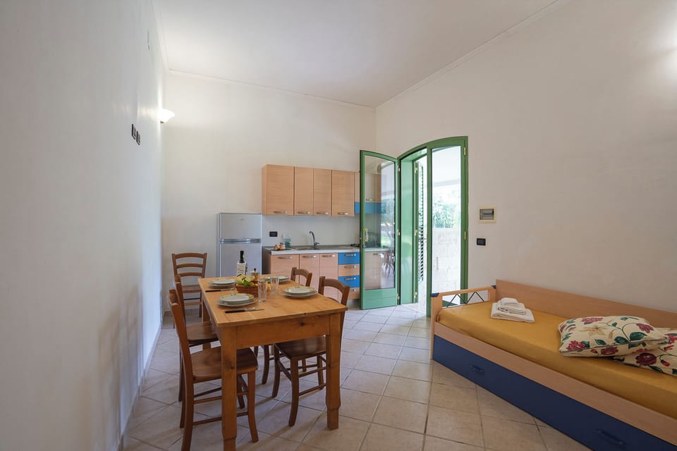Kitchen and dining area