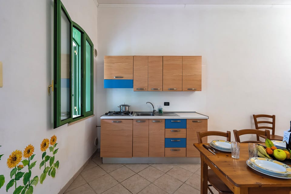 Kitchen and dining area