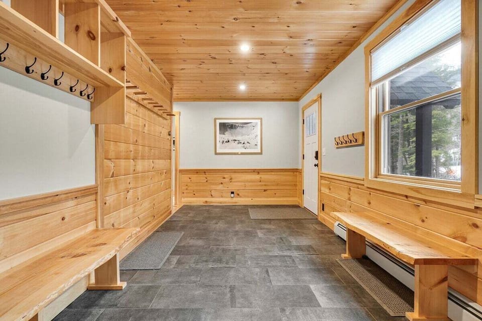 Ski Storage