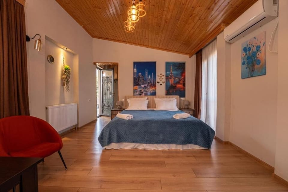 Double Room, Balcony, Mountain View | Blackout drapes, free WiFi