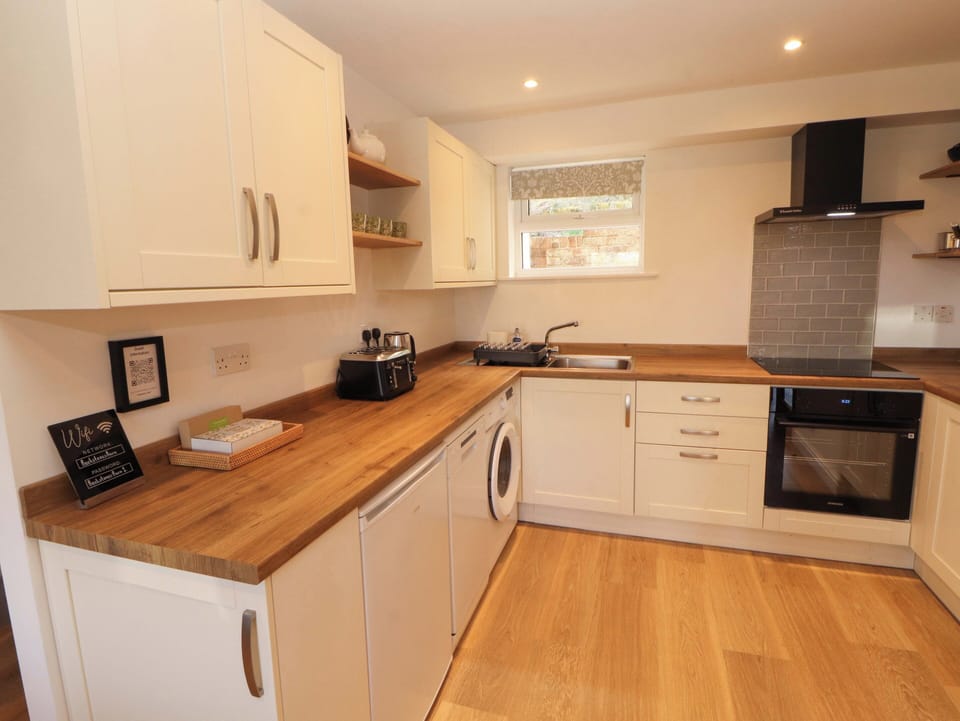 Cottage | Interior