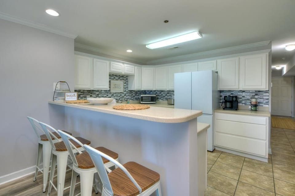 Kitchen
GW.3-31-25