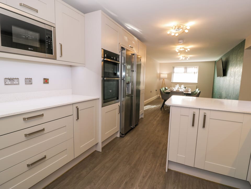 Fridge, microwave, dishwasher, toaster