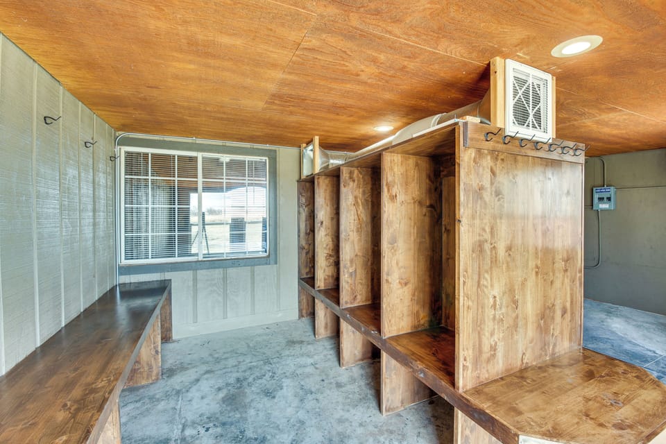 House (Multiple Bedrooms) | Interior