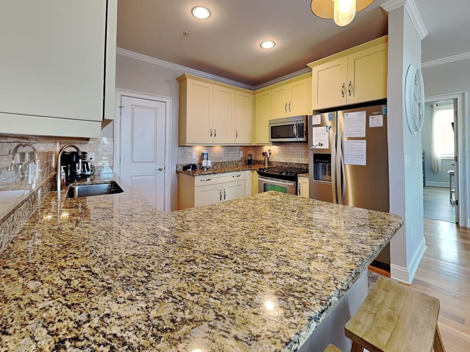 Fully Equipped Kitchen with Stainless Steel Appliances
