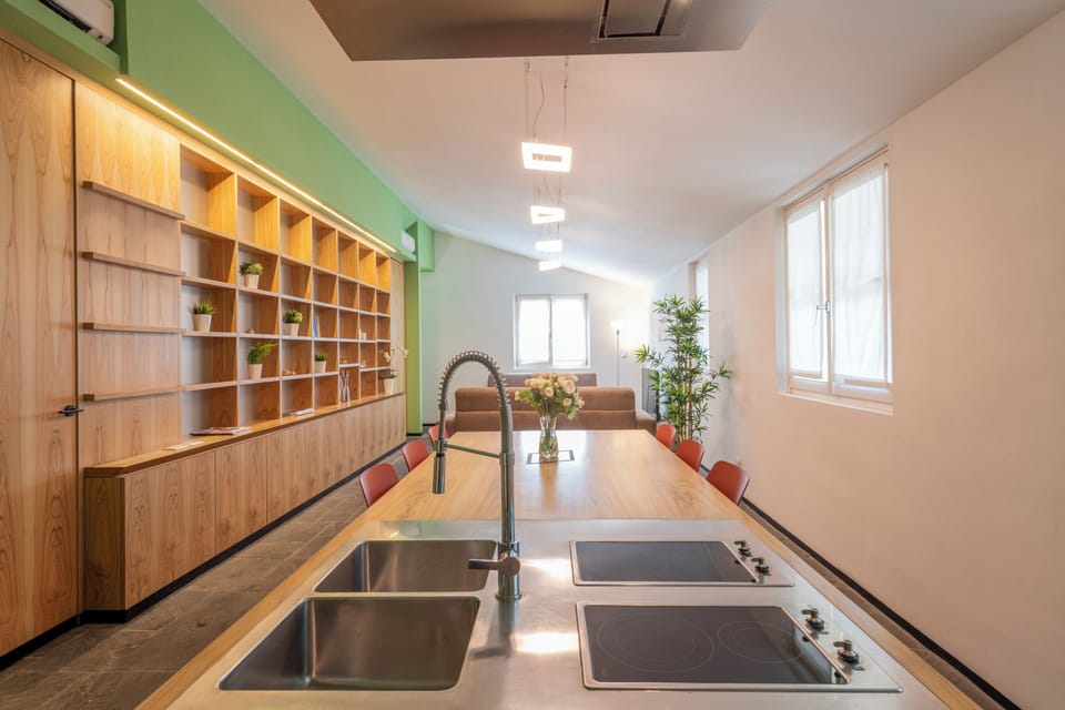 Family Apartment, 3 Bedrooms, City View | Private kitchen | Fridge, microwave, oven, stovetop