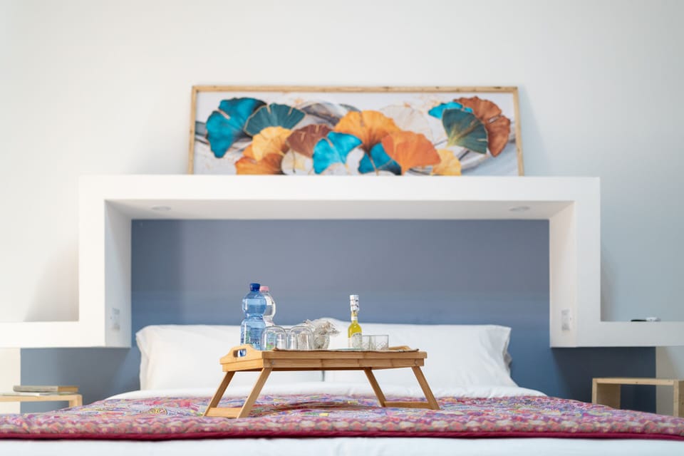 Deluxe Quadruple Room, Ensuite (Suite Diana) | Desk, laptop workspace, free WiFi