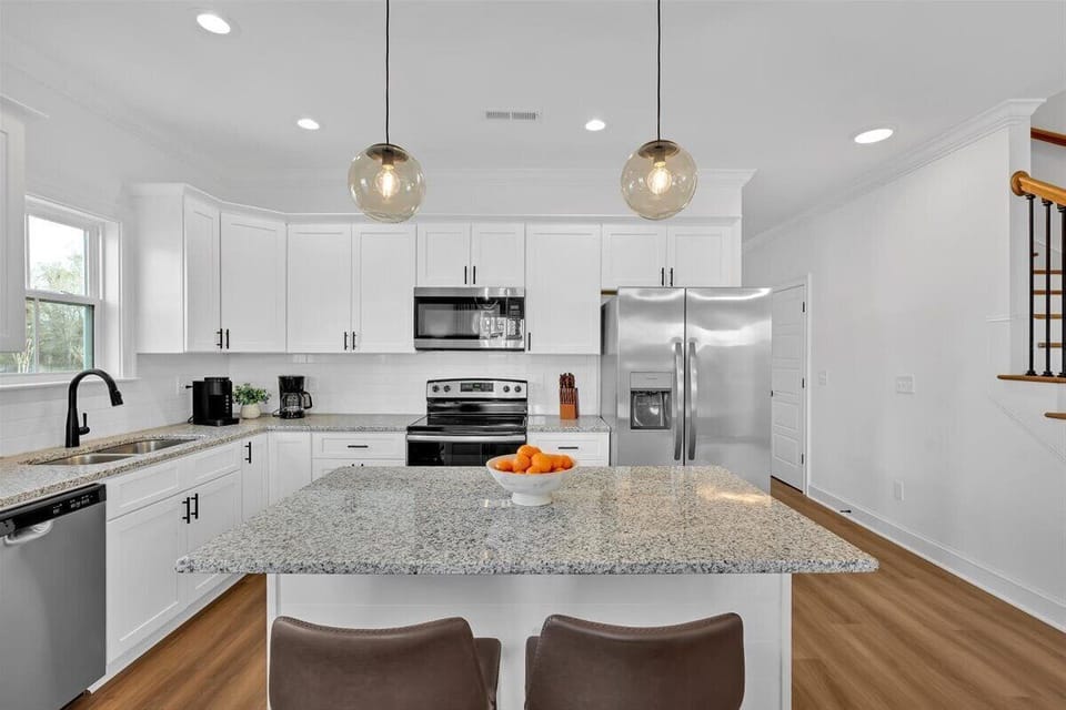 Fully equipped kitchen