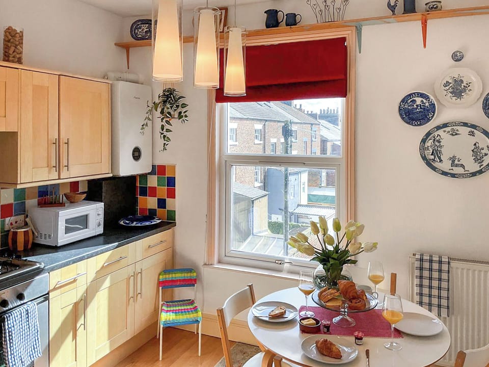 Kitchen/diner | The Artists Retreat, Whitby