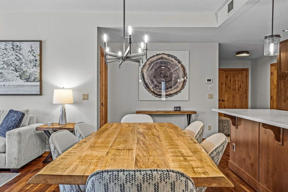 Dining Table seats 6
