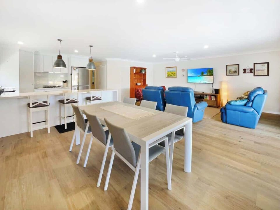 Dine inside around the six-seater table or opt for an alfresco experience.