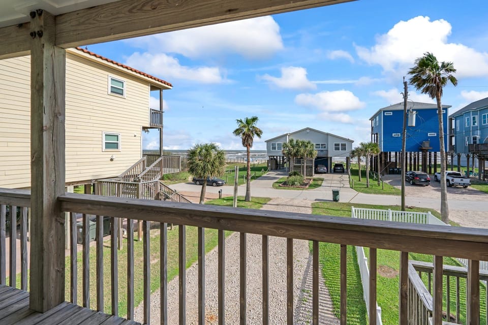 as seen from the front patio, the beach is right across the walkway.