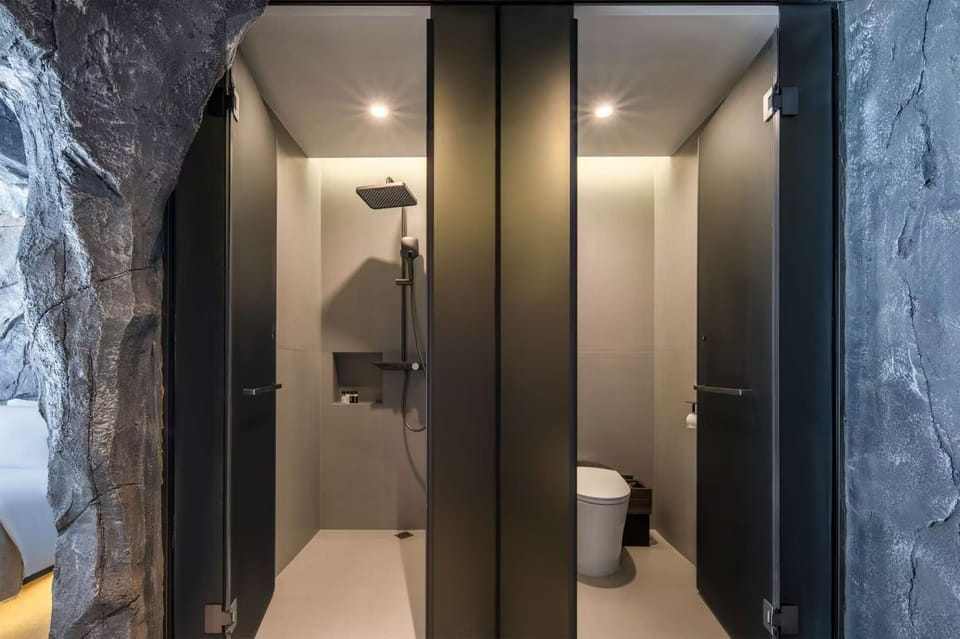 Shower, rainfall showerhead, eco-friendly toiletries, hair dryer