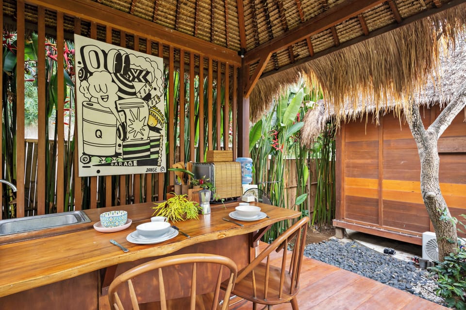 Villa | Dining room