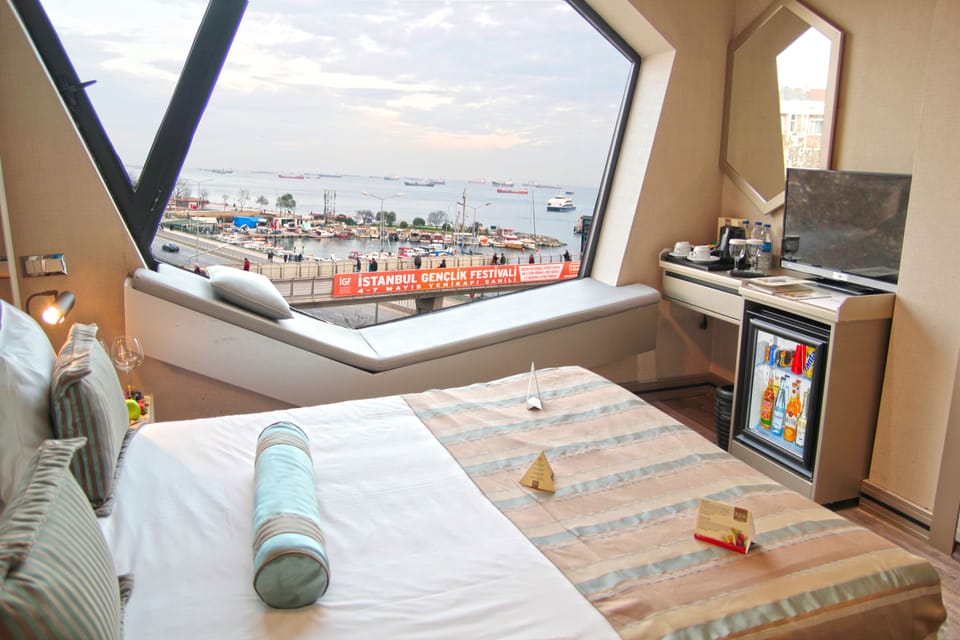 Premium bedding, minibar, in-room safe, soundproofing