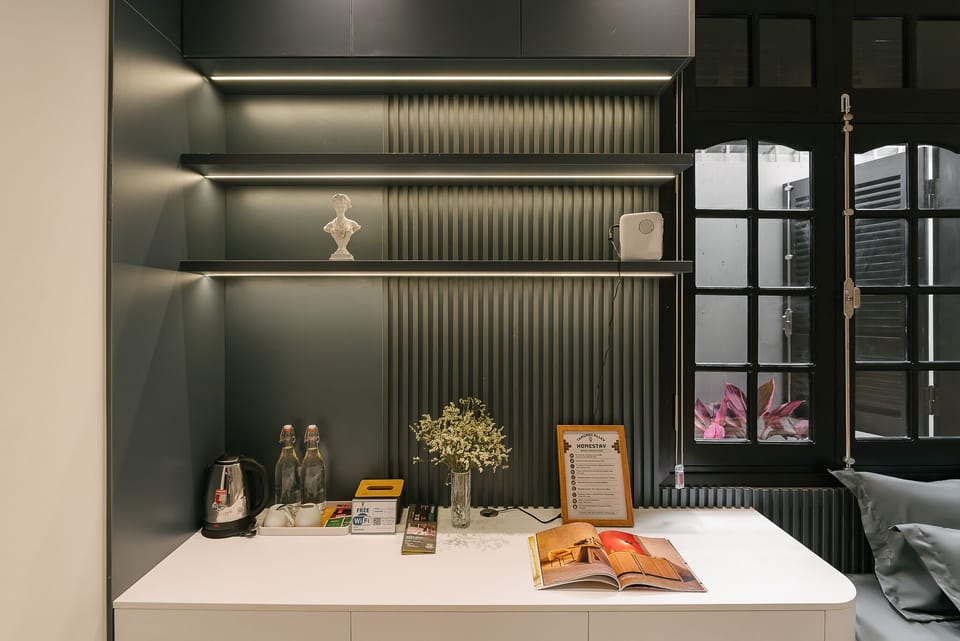 Deluxe Queen Room | Minibar