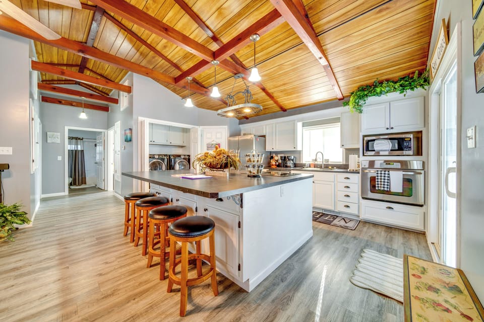 Kitchen | Dishwasher
