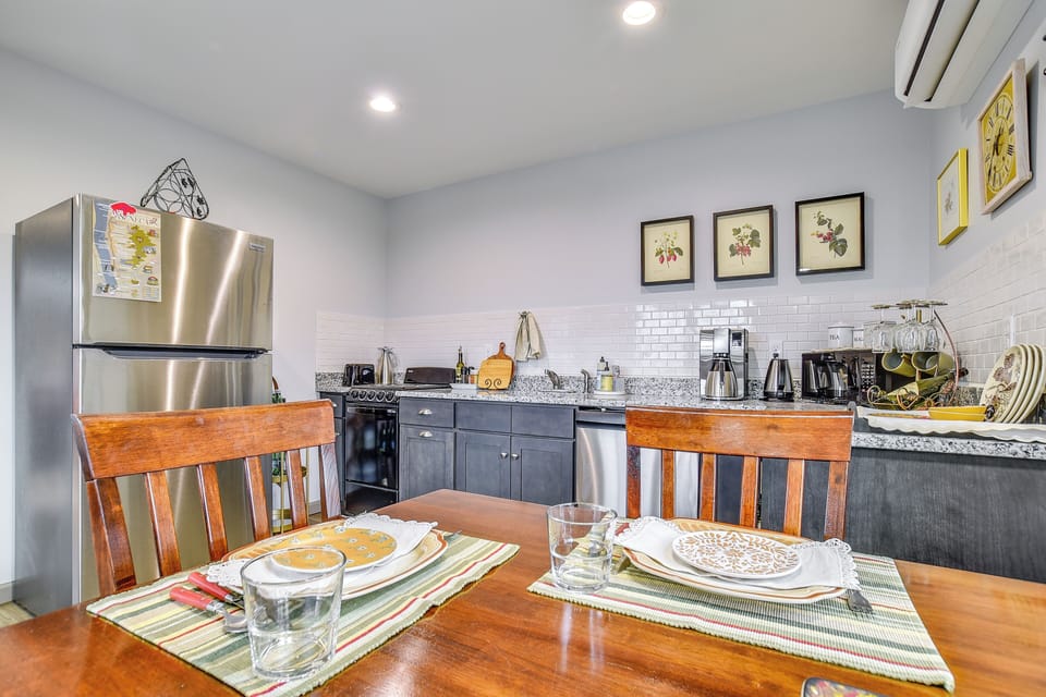 Kitchen | Dining Table | Free WiFi | Mini-Split Air Conditioning/Heat