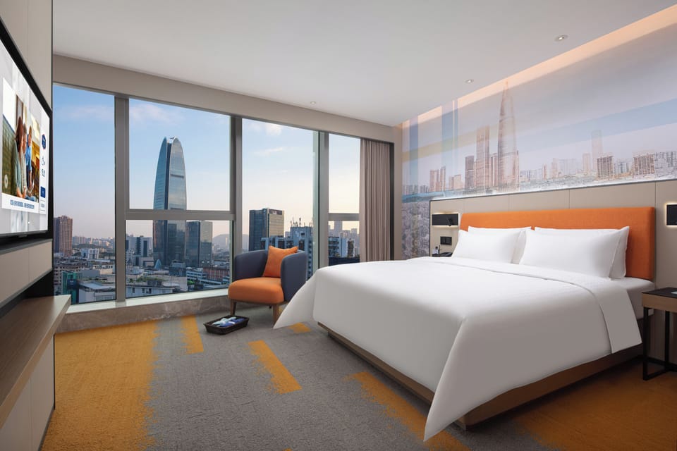 Business Single Room, City View | Desk, laptop workspace, free WiFi