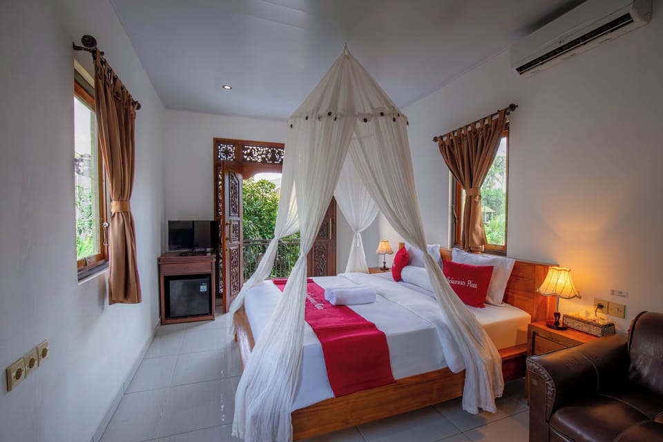 Deluxe Room, 1 Queen Bed | 2 bedrooms, free WiFi, bed sheets