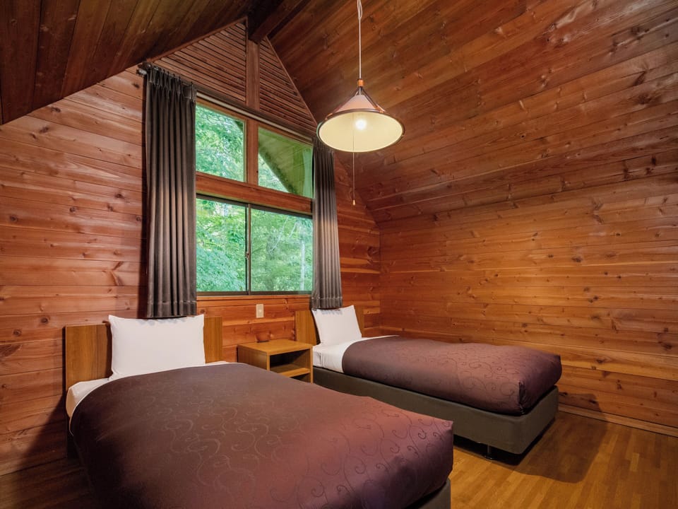 Pet Room Twin cottage With hot spring and dog park(Non-smoking) | 1 bedroom, free WiFi, bed sheets