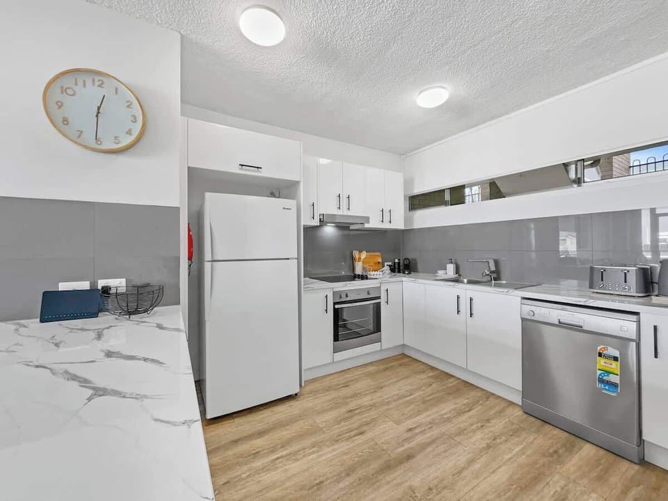 Whip up your favourite meals in the fully-equipped kitchen.
