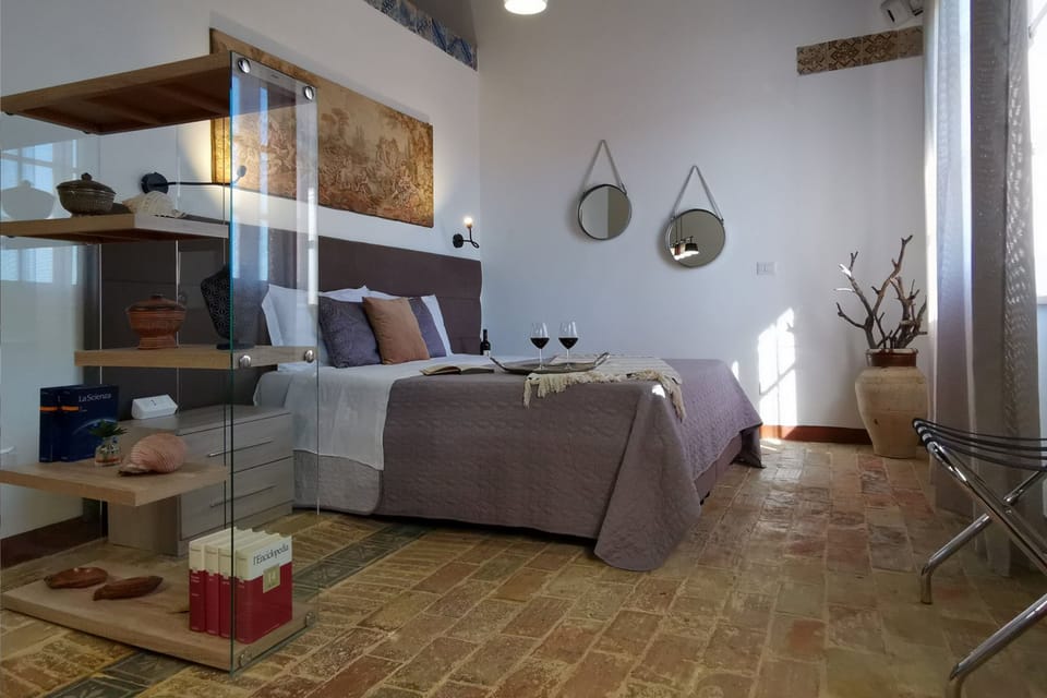 Junior Studio Suite | Frette Italian sheets, premium bedding, down comforters, pillowtop beds
