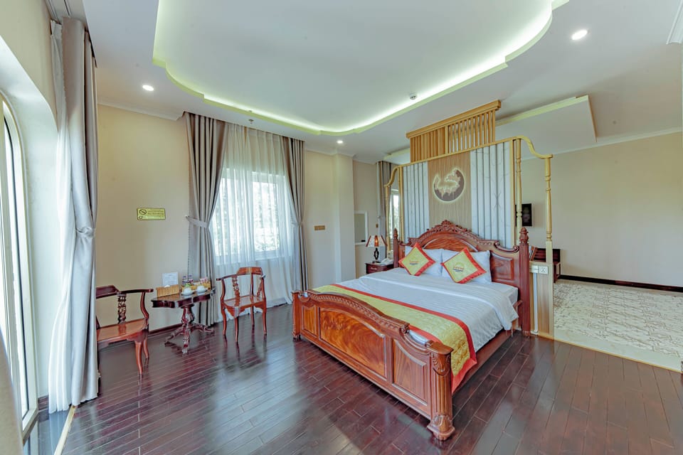Classic Studio Suite, Mountain View | Free WiFi