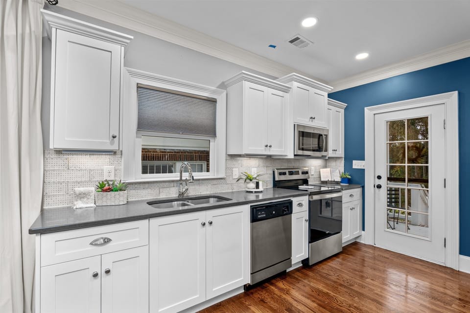 Fully equipped kitchen 