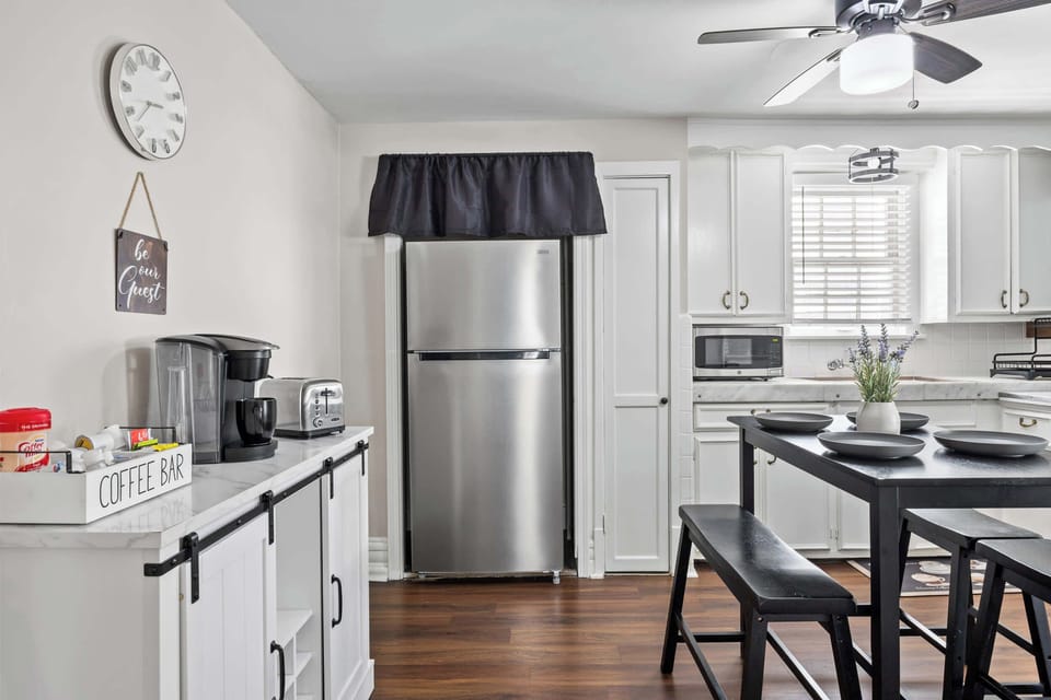 Kitchen - Unit 1 - Cook & Dine – Everything you need for homemade meals.