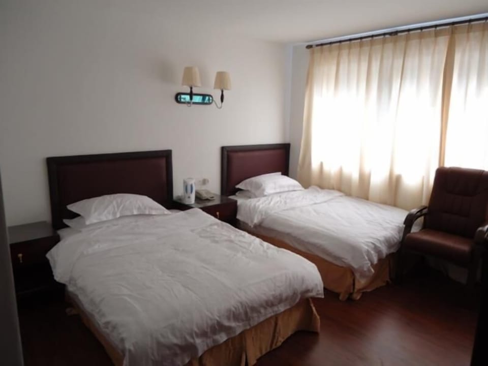 Desk, blackout drapes, iron/ironing board, free WiFi