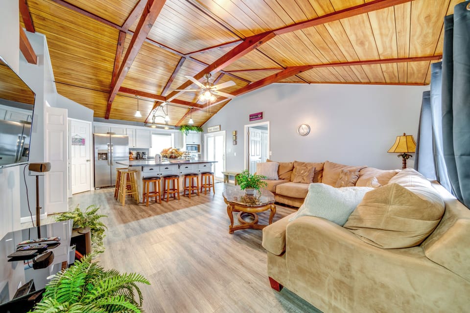 House (3 Bedrooms) | Front of property