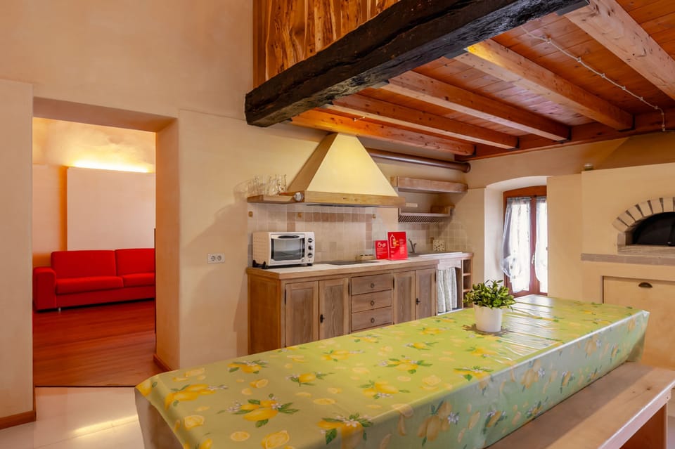 House | 1 bedroom