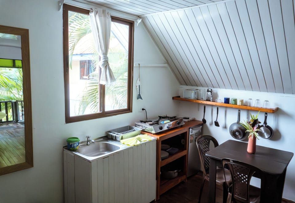Comfort Studio, Garden View | Private kitchen | Full-size fridge, cookware/dishes/utensils, freezer