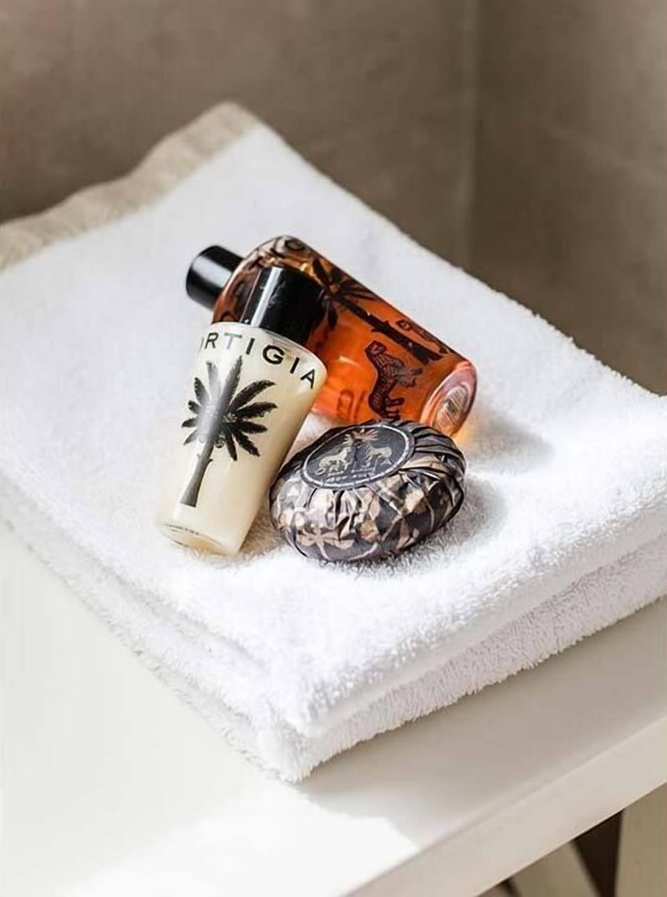 Bathroom amenities
