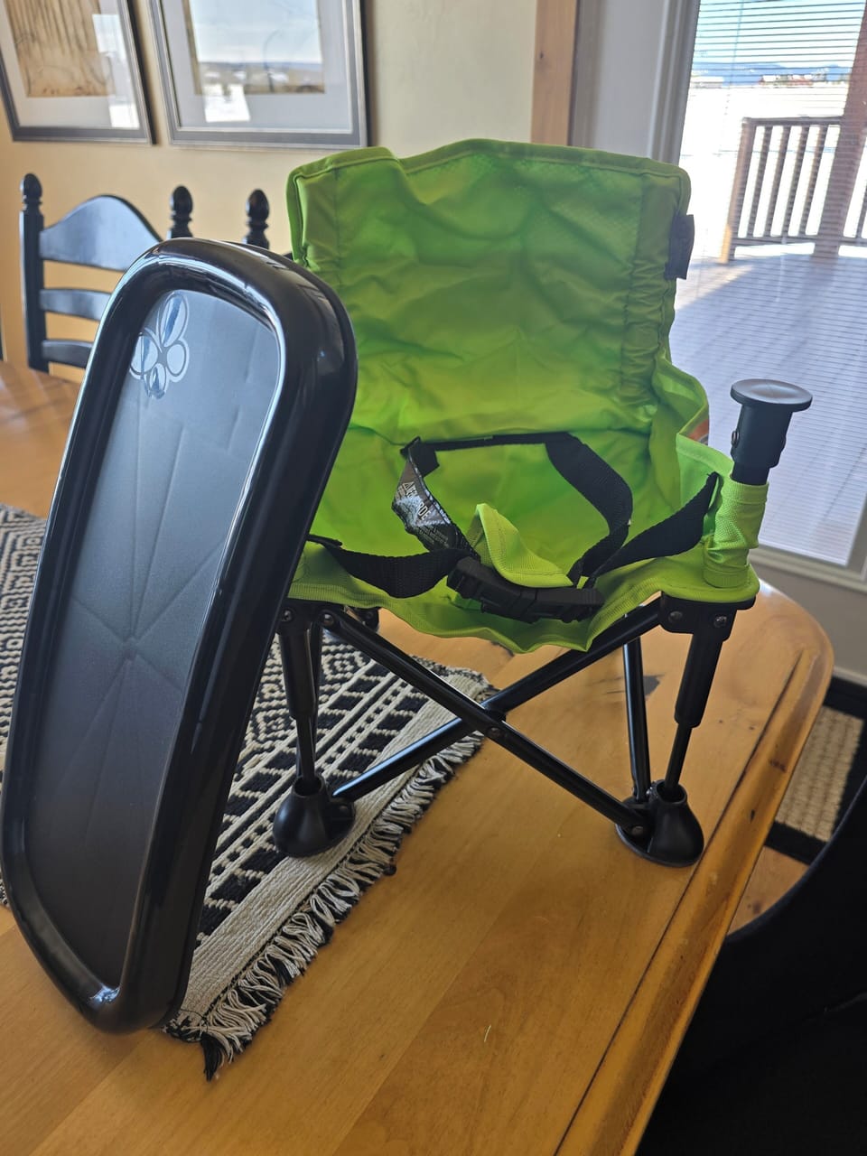 indoor/outdoor camp chair for littles 