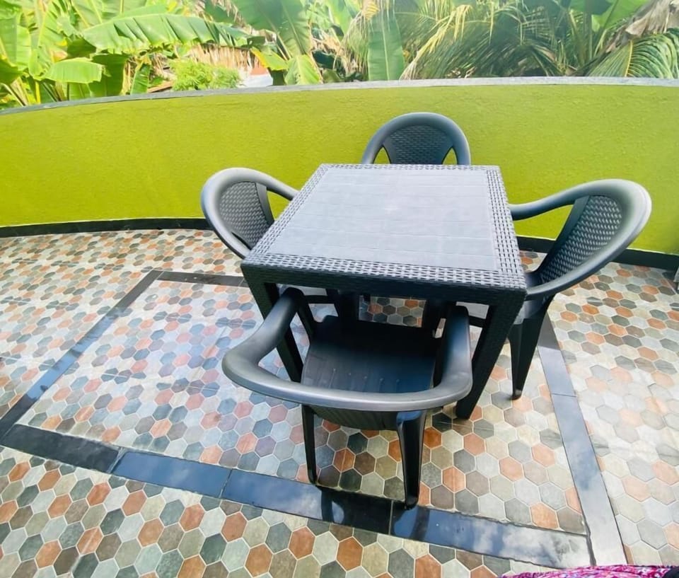 Hedheykuri Residence Bed and Breakfast in Maldives