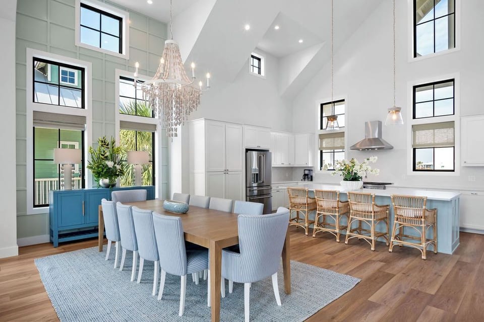 House (5 Bedrooms) | Interior