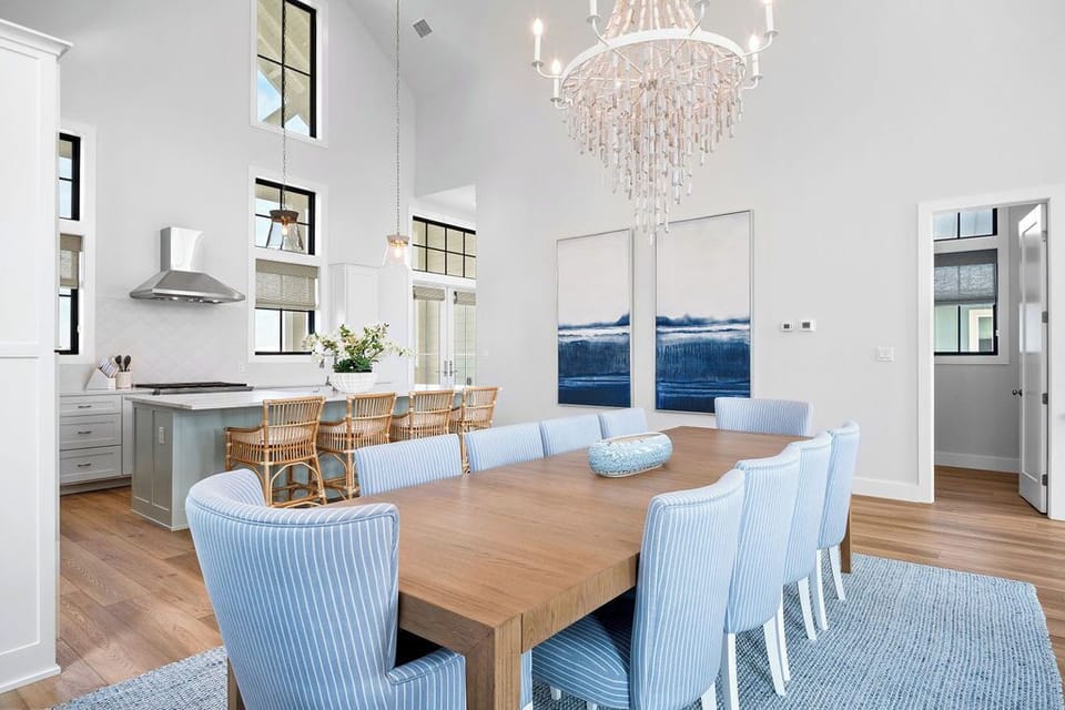 House (5 Bedrooms) | Interior