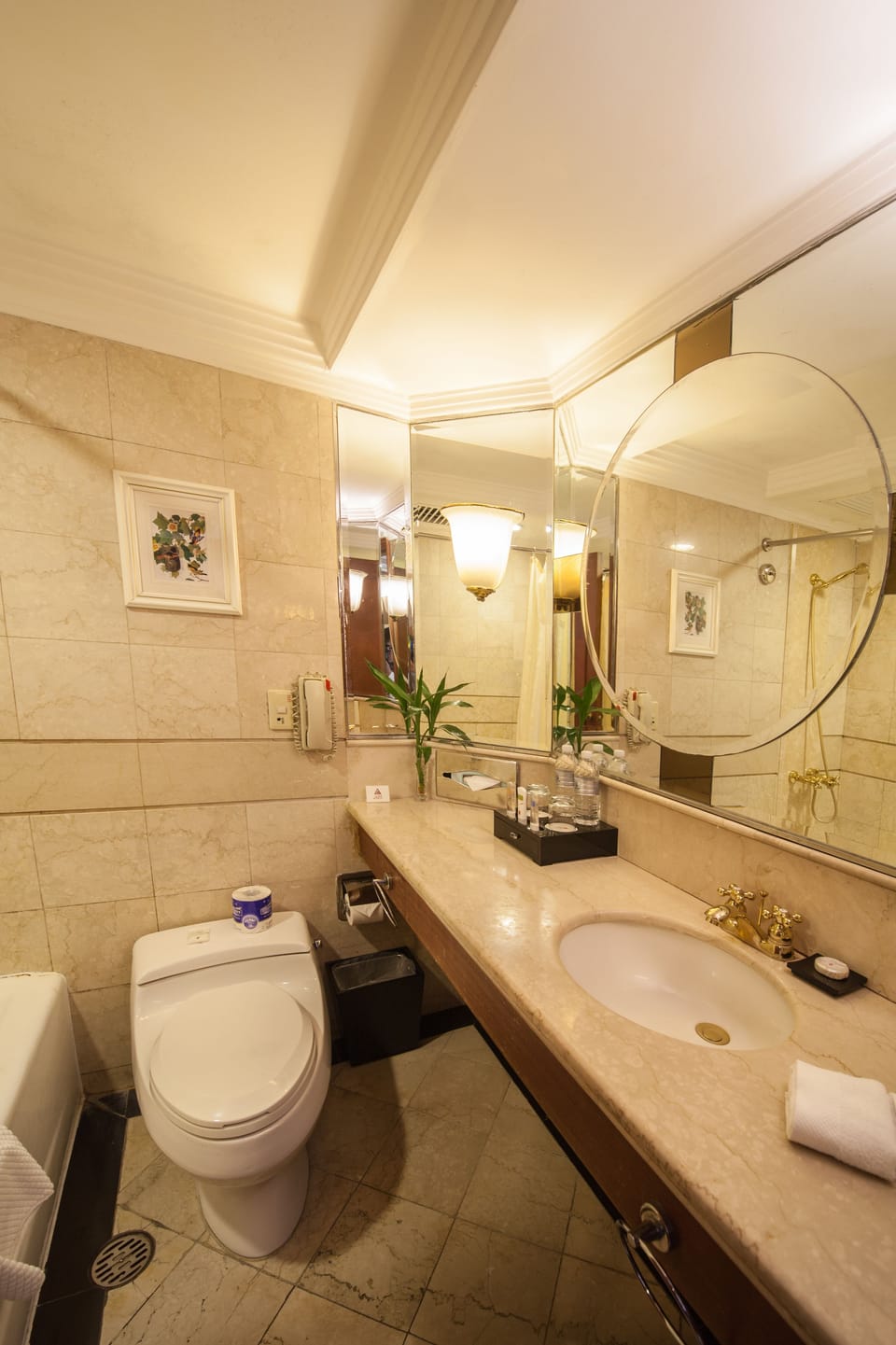 Minibar, in-room safe, desk, blackout drapes