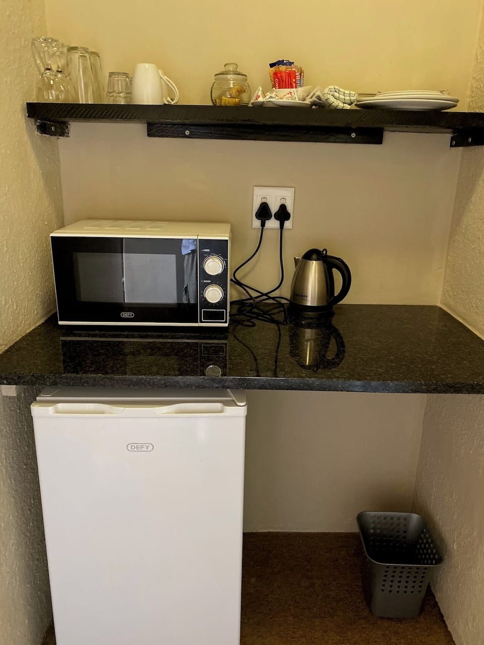 Luxury Cottage | Private kitchenette | Fridge, electric kettle