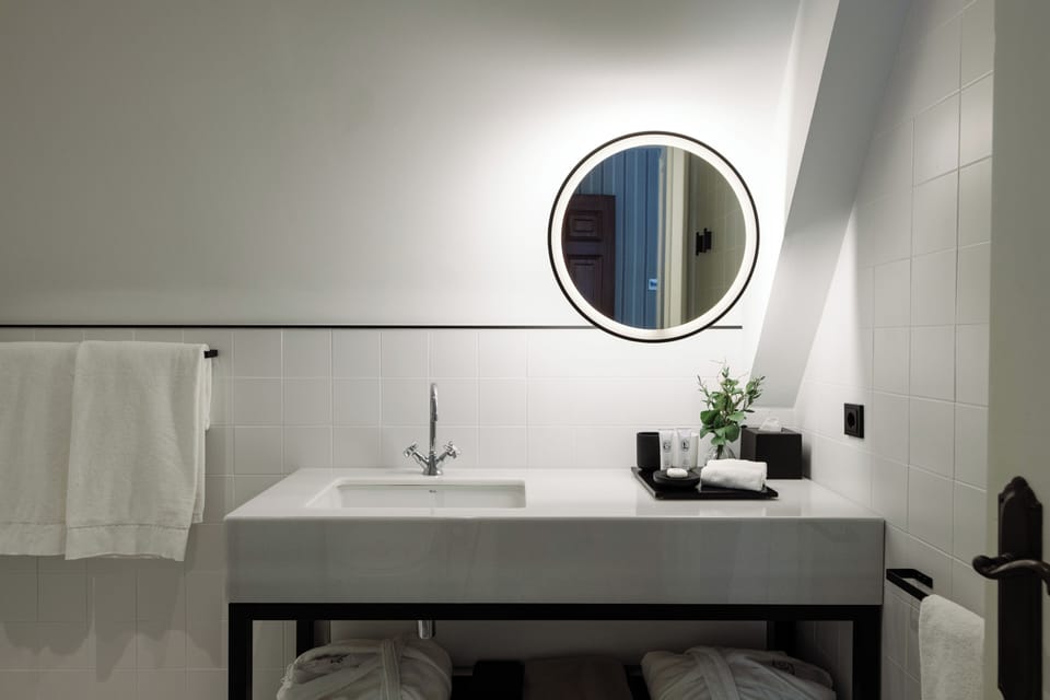 Basic Double Room, 1 Queen Bed | Bathroom | Designer toiletries, hair dryer, bathrobes, slippers