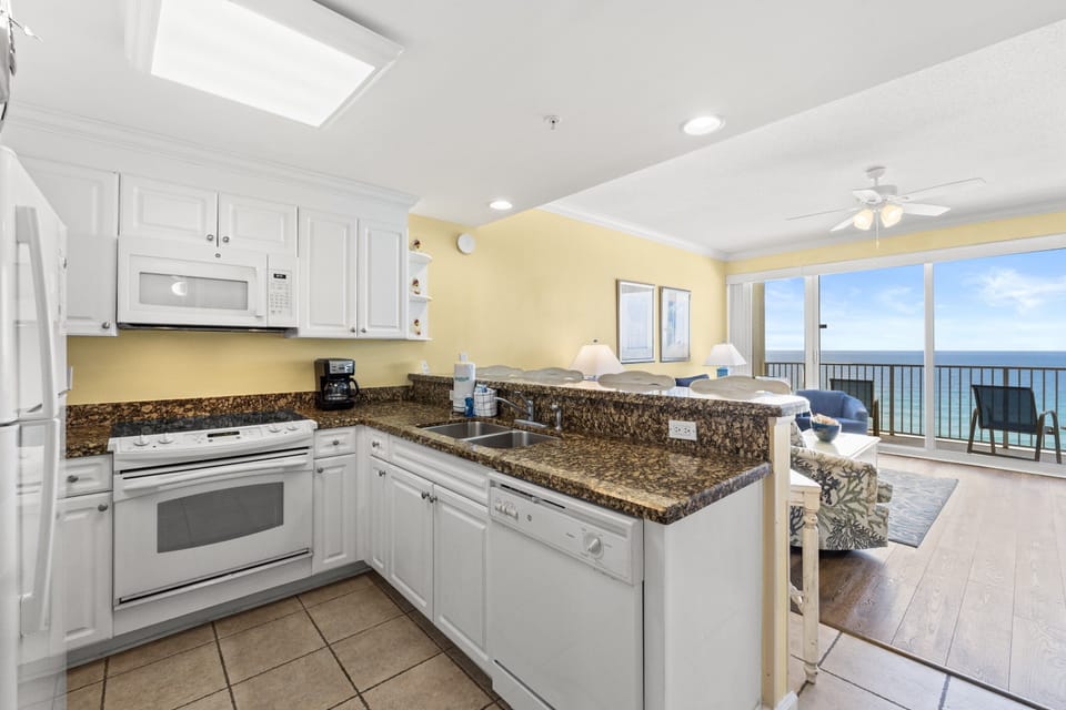 Fully Stocked Kitchen