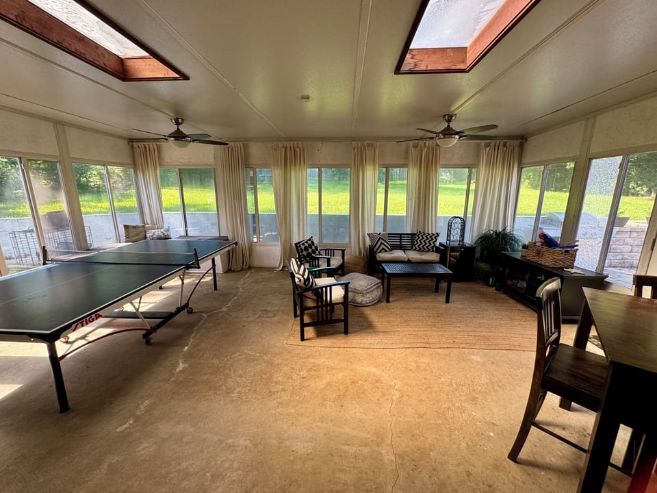 Sun porch 