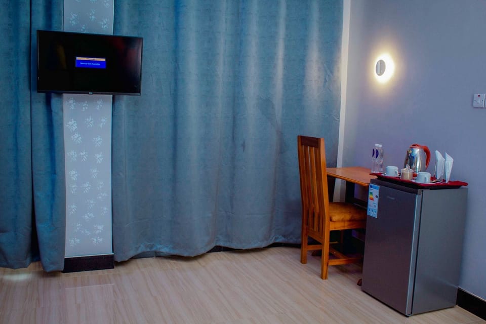 Deluxe Room, City View | Free WiFi